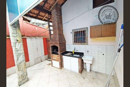 14_photo/94ce204c39.42565445b8a1e2a1-ATLAS-e5e80ffc-8391-451e-bec2-8190e82f854a.jpg de casa à venda com 3 quartos, 100m² em Vilamar, Praia Grande