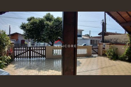 11_photo/94ce204c59.d9f8130b258163b2-ATLAS-561c4a4e-b19d-42b0-8a57-70bbd3f4db0d.jpg de casa à venda com 3 quartos, 164m² em Vilamar, Praia Grande