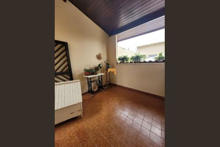 9_photo/94ce204d8d.f538b9c1631d8d6a-ATLAS-4a3cbd7e-2d8a-4628-a285-e3d7c597421c.jpg de casa à venda com 2 quartos, 120m² em Vila Caiçara, Praia Grande