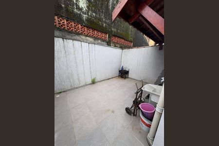 13_photo/94ce204dd1.b0c9be0884e142d1-ATLAS-4fb4e34a-6a09-4e2c-86ed-a7d5fab22149.jpg de casa à venda com 2 quartos, 79m² em Vilamar, Praia Grande