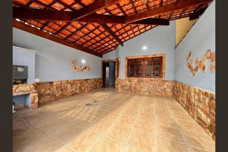 7_photo/94ce204e17.adfe693aa2b53e17-ATLAS-5b8f661c-7e83-49e2-bcf4-46d447e9e020.jpg de casa à venda com 2 quartos, 110m² em Jardim Imperador, Praia Grande