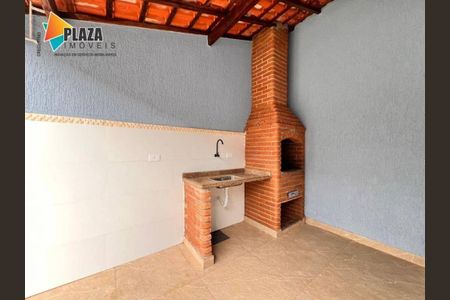 23_photo/94ce204e1b.96458e673c4e6a1a-ATLAS-ff2de4e4-c8d9-4395-8a25-7025d4e3fbf5.jpg de casa à venda com 2 quartos, 102m² em Jardim Imperador, Praia Grande