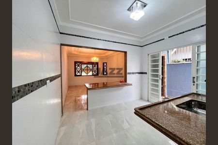 5_photo/94ce204e3d.d1ae08f062ab4888-ATLAS-8f010ce6-3f7e-4de0-ba8d-1bd0d0d8890b.jpg de casa à venda com 2 quartos, 98m² em Real, Praia Grande