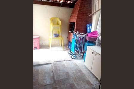 8_photo/94ce204e4b.80a7f3f1b00bd23a-ATLAS-c5d43a7b-1aeb-4235-90b4-5d80bb40b699.jpg de casa à venda com 2 quartos, 90m² em Jardim Imperador, Praia Grande