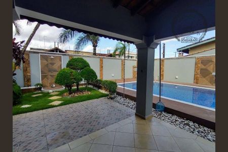 3_photo/94ce204e83.454cec27f2072624-ATLAS-08f6c053-e17e-460b-a58a-13c92d8e7fd7.jpg de casa à venda com 3 quartos, 250m² em Vila Caiçara, Praia Grande