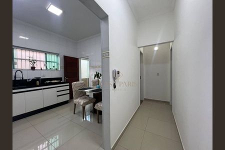 6_photo/94ce204e89.1f06494e2e636159-ATLAS-ac0ffcb5-17e8-470c-bfd4-ae0c0f2b298f.jpg de casa à venda com 3 quartos, 154m² em Vilamar, Praia Grande