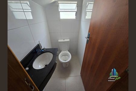 4_photo/94ce204ecd.635c8ac8e3a3f6a1-ATLAS-8030725b-e1c8-4c0e-b1c3-8286f9408e8b.jpg de casa à venda com 2 quartos, 72m² em Vilamar, Praia Grande