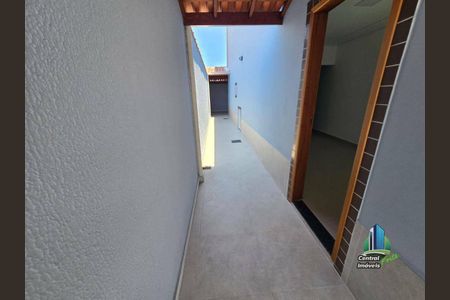 5_photo/94ce204ecd.635c8ac8e3a3f6a1-ATLAS-d6ce2b83-4ceb-4ca8-8ccb-aea8560e1a34.jpg de casa à venda com 2 quartos, 72m² em Vilamar, Praia Grande