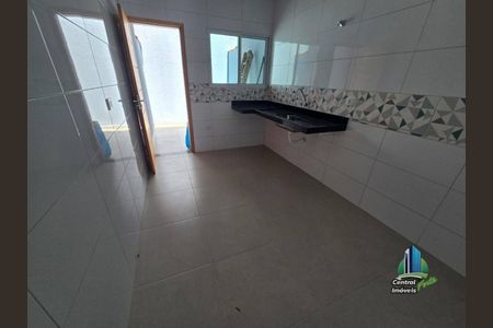 5_photo/94ce204ecd.94b70e5e212bcac2-ATLAS-130916c2-725a-4f7d-bcdc-dab1fa574e9a.jpg de casa à venda com 2 quartos, 72m² em Vilamar, Praia Grande