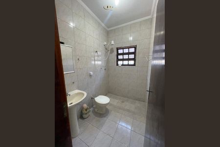 18_photo/94ce204ef9.d7b7135cffaafe0a-ATLAS-20697bf5-6af2-4ed6-b735-ca4e795952af.jpg de casa à venda com 3 quartos, 120m² em Vilamar, Praia Grande