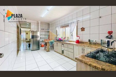 19_photo/94ce204f0b.04f4efb4ec0e2ec3-ATLAS-9268cdee-895d-4ea4-8921-435fccddcbdb.jpg de casa à venda com 2 quartos, 137m² em Jardim Imperador, Praia Grande