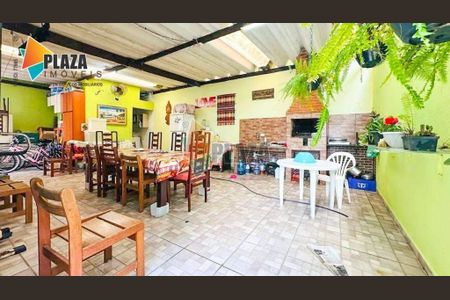 26_photo/94ce204f0b.04f4efb4ec0e2ec3-ATLAS-cdbb1ba3-89d1-42c0-90bb-4cd1759a824f.jpg de casa à venda com 2 quartos, 137m² em Jardim Imperador, Praia Grande