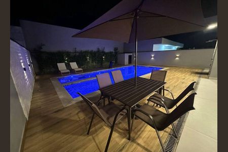 6_photo/94ce204f21.1c30879e3ee593f9-ATLAS-2da41fa6-dce4-48c7-a062-9038ba4c0190.jpg de casa à venda com 3 quartos, 320m² em Vilamar, Praia Grande