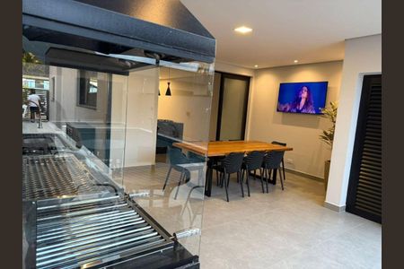 14_photo/94ce204f21.1c30879e3ee593f9-ATLAS-d5972ec8-3e84-4e48-a603-661c3b9899a4.jpg de casa à venda com 3 quartos, 320m² em Vilamar, Praia Grande