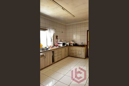 11_photo/94ce204f43.2f15d505e37c7ac5-ATLAS-69834a4a-9e89-4cbd-965c-e36ff72de9d3.jpg de casa à venda com 2 quartos, 138m² em Jardim Imperador, Praia Grande