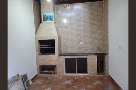 4_photo/94ce204f8d.a092227452ef5b5b-ATLAS-b5217afa-e0a3-48b0-aee6-cb31b8657dba.jpg de casa à venda com 2 quartos, 71m² em Jardim Imperador, Praia Grande