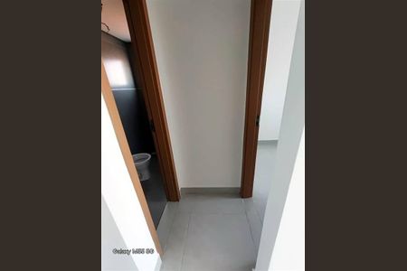 5_photo/94ce204fb1.0c1ba0487405df69-ATLAS-2899cbe5-efe2-4efa-9c0d-8c07f2f3c5ae.jpg de apartamento à venda com 1 quarto, 44m² em Jardim Imperador, Praia Grande