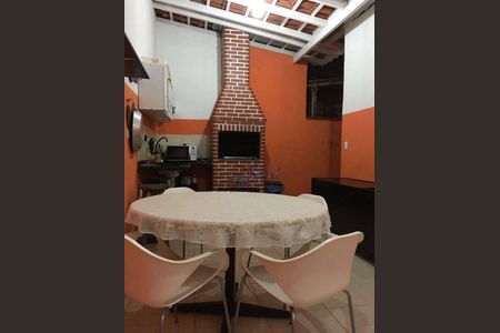 10_photo/94ce204fbf.04a823dc9d4d949a-ATLAS-eeb662ea-4003-476b-a8ab-4c1cbb94c8cc.jpg de casa à venda com 2 quartos, 150m² em Jardim Imperador, Praia Grande