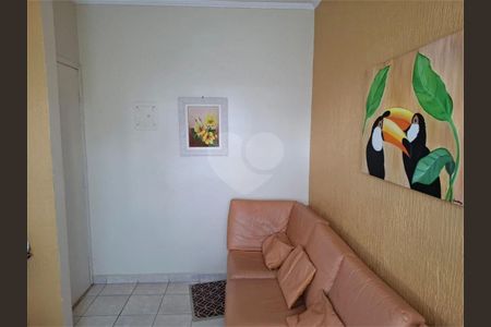 4_photo/94ce204fdb.413b54f4bf74f905-ATLAS-473f1ad5-b7ea-42d4-830f-07459fd760cd.jpg de apartamento à venda com 1 quarto, 33m² em Jardim Imperador, Praia Grande