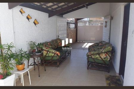 11_photo/94ce204fe7.6ba4ef9df26df2e3-ATLAS-d2bc1e5c-7418-4b57-b022-e69535d4f51f.jpg de casa à venda com 3 quartos, 150m² em Jardim Imperador, Praia Grande