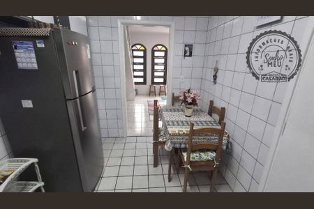 6_photo/94ce2050a7.12fa9ee5c5972dda-ATLAS-e6e6e7ae-5284-4d5d-804e-ab3f8a5289bd.jpg de casa à venda com 2 quartos, 74m² em Jardim Imperador, Praia Grande