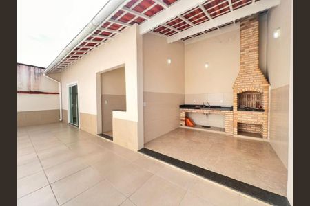 11_photo/94ce2050c5.005b2c2c0d5e94b6-ATLAS-8ab68aa4-388e-4b8e-892c-645b3f3ecc2a.jpg de casa à venda com 3 quartos, 123m² em Jardim Imperador, Praia Grande