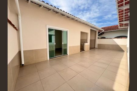 12_photo/94ce2050c5.005b2c2c0d5e94b6-ATLAS-e36cf703-5194-4469-a214-c2dd637cd09f.jpg de casa à venda com 3 quartos, 123m² em Jardim Imperador, Praia Grande