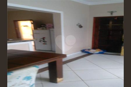 8_photo/94ce2050fb.e100dba37721dde7-ATLAS-83242483-c854-4711-99d3-bbbb963784fa.jpg de casa à venda com 4 quartos, 133m² em Jardim Imperador, Praia Grande