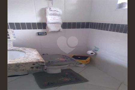 11_photo/94ce2050fb.e100dba37721dde7-ATLAS-aab5b567-d5a8-4ec9-ab61-4ff2fa3ba04a.jpg de casa à venda com 4 quartos, 133m² em Jardim Imperador, Praia Grande