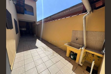 29_photo/94ce205151.cbbfd4a03055828f-ATLAS-0f386f08-fff1-46da-bc21-4b343dfb40c2.jpg de casa à venda com 3 quartos, 137m² em Real, Praia Grande