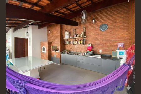 7_photo/94ce205153.cfe047da17cffa13-ATLAS-510606be-2fa0-4c2e-85d0-1da57994d4e7.jpg de casa à venda com 3 quartos, 106m² em Jardim Imperador, Praia Grande