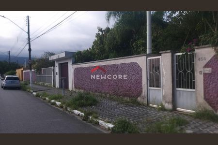 44_photo/94ce205193.badfd497b63a3b5d-ATLAS-bb2f9474-c36c-42e5-8218-296596e449b6.jpg de casa à venda com 4 quartos, 200m² em Jardim Imperador, Praia Grande