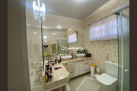 9_photo/94ce2051cf.d505c9d9834fda44-ATLAS-b2b207f0-82e5-46e8-b36a-45c7b240ad15.jpg de casa à venda com 6 quartos, 457m² em Jardim Imperador, Praia Grande