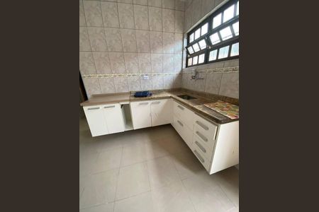 3_photo/94ce205225.2fc54a3393eb30ba-ATLAS-008e03cc-6c14-4d56-a8a7-0bf19e9d34e5.jpg de casa à venda com 2 quartos, 107m² em Jardim Imperador, Praia Grande