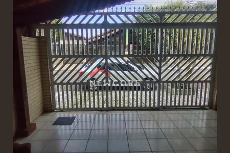 2_photo/94ce205403.cd6ac7e963e68f71-ATLAS-ad391dd0-35a6-4b2d-a06e-c3fea855e6b4.jpg de casa à venda com 2 quartos, 80m² em Jardim Imperador, Praia Grande