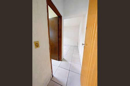 22_photo/94ce2056b1.4e221277b30b404d-ATLAS-dc266aad-49e1-43c7-bb0e-cb2c6a845b29.jpg de casa à venda com 3 quartos, 140m² em Jardim Imperador, Praia Grande