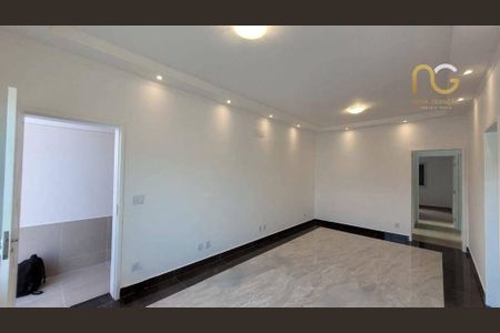 5_photo/94ce2056b3.565d65a6458b6ca1-ATLAS-0d01c034-3d68-4a3f-bd4e-960efc0c55b3.jpg de casa à venda com 3 quartos, 123m² em Jardim Imperador, Praia Grande