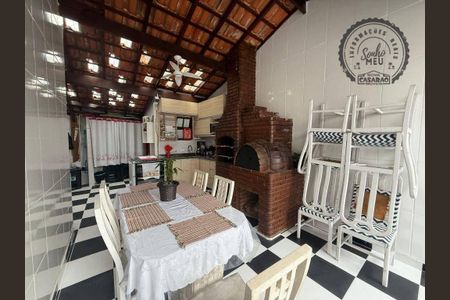 11_photo/94ce205709.4cea1a0b3f6bbd2f-ATLAS-1e373dda-2037-4429-973b-110ba8b01ac0.jpg de casa à venda com 3 quartos, 108m² em Jardim Imperador, Praia Grande