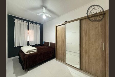 7_photo/94ce205709.4cea1a0b3f6bbd2f-ATLAS-262757ef-b379-42eb-8d25-4e4c513d5cd3.jpg de casa à venda com 3 quartos, 108m² em Jardim Imperador, Praia Grande