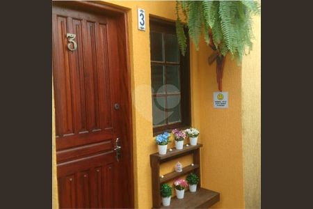 5_photo/94ce205747.07671446921f2772-ATLAS-8cb94b4d-9e2b-4e19-9926-c3a8fe1ce8e4.jpg de casa à venda com 2 quartos, 47m² em Jardim Imperador, Praia Grande
