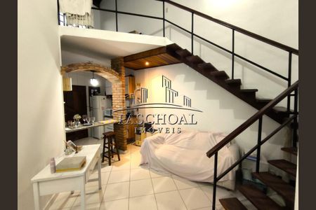 14_photo/94ce205757.0cae7b75fa6cb5be-ATLAS-0713d738-49b6-4e6b-b1c4-c58eb49bc221.jpg de casa à venda com 2 quartos, 76m² em Jardim Imperador, Praia Grande