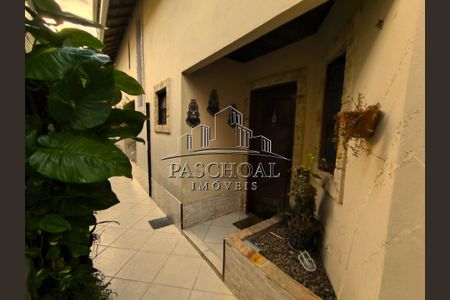 2_photo/94ce205757.0cae7b75fa6cb5be-ATLAS-9a9629b3-d962-481f-be87-457fdf0e163d.jpg de casa à venda com 2 quartos, 76m² em Jardim Imperador, Praia Grande