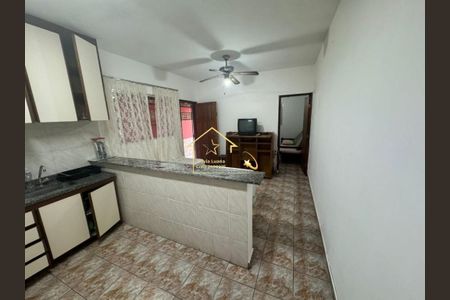 6_photo/94ce2057a5.2d257ce0050a8e83-ATLAS-487ef9cf-228b-48c3-8a79-85d5ec4db8e5.jpg de casa à venda com 2 quartos, 65m² em Jardim Imperador, Praia Grande