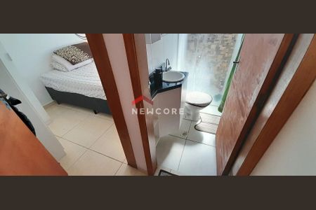 2_photo/94ce2057b9.74dbc9aa7d3e0758-ATLAS-033547f8-4cfa-4b77-a67d-2bcad74d751d.jpg de casa de condomínio à venda com 2 quartos, 61m² em Jardim Imperador, Praia Grande