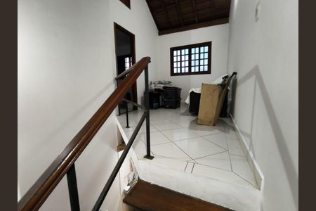 28_photo/94ce2057e9.520a1778c2a10e98-ATLAS-1bfbbc2a-38a6-42cb-a386-fa4d321e4e59.jpg de casa à venda com 2 quartos, 76m² em Jardim Imperador, Praia Grande