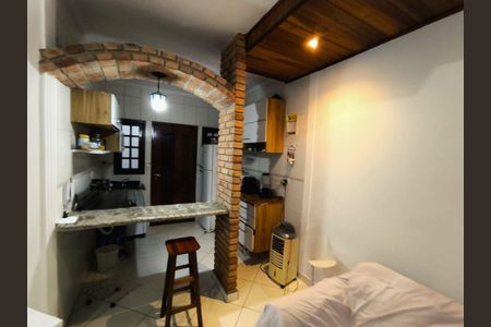 14_photo/94ce2057e9.520a1778c2a10e98-ATLAS-a9584bd2-7830-485a-abe5-eac7f6f5d6c0.jpg de casa à venda com 2 quartos, 76m² em Jardim Imperador, Praia Grande