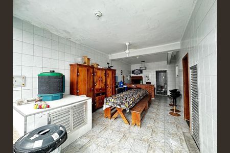 29_photo/94ce2059d5.a64aef6598c47c00-ATLAS-a1aad9a4-ef75-40a0-98f7-ceb6b3ed623d.jpg de casa à venda com 3 quartos, 191m² em Jardim Imperador, Praia Grande