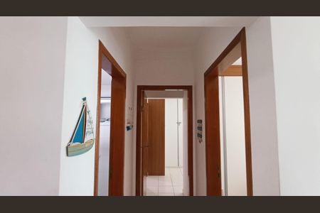 7_photo/94ce2059fb.be96487bf9b5e30c-ATLAS-f964c441-e22c-4e1c-a85f-ba14efa76a61.jpg de apartamento à venda com 2 quartos, 76m² em Real, Praia Grande