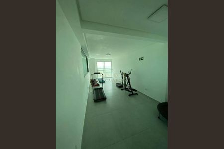 4_photo/94ce205a03.46ff7f314fb11789-ATLAS-5e952c4c-438d-40dd-9c05-e65fc927ae04.jpg de apartamento à venda com 2 quartos, 77m² em Jardim Imperador, Praia Grande