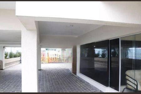 11_photo/94ce20c249.a3835ed7c0d9a335-ATLAS-4933e8d2-5a60-4616-8ecb-d8f5018df4d8.jpg de apartamento à venda com 2 quartos, 77m² em Guilhermina, Praia Grande